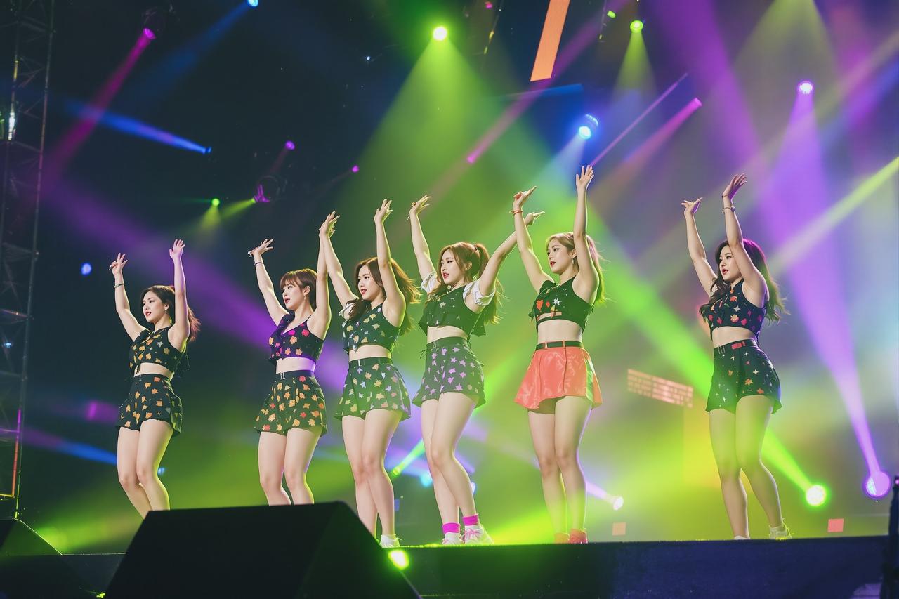 某女团解散内幕曝光：成员矛盾激化，公司管理混乱